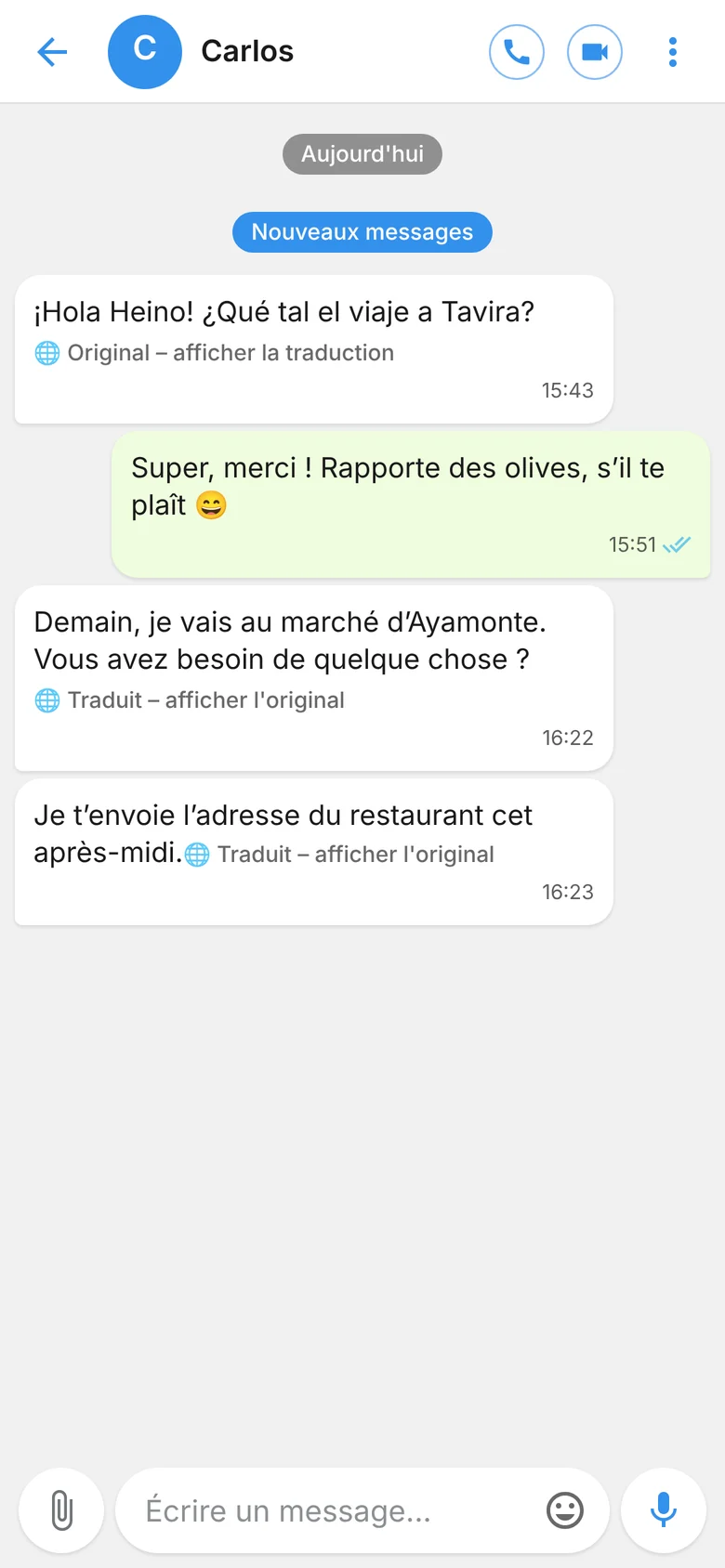 Discussion avec messages traduits et original affiché