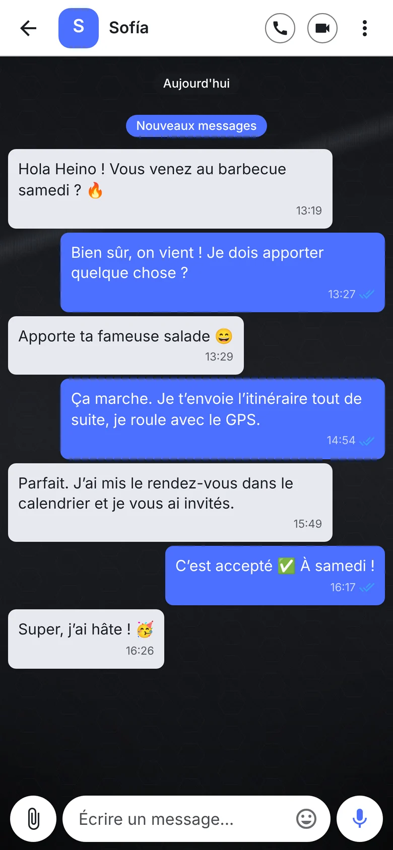 Discussion en style Dark Blue